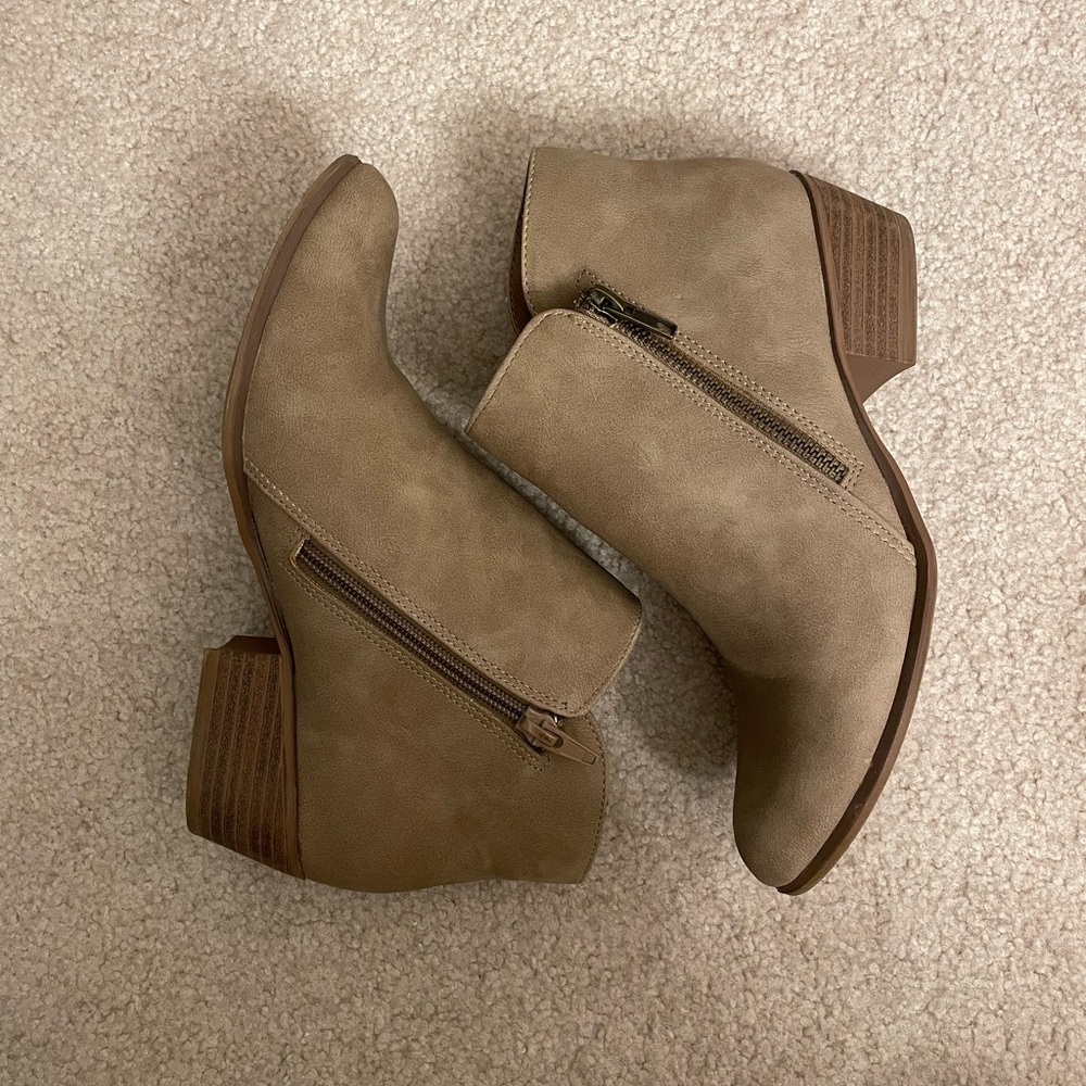 Massini Taupe Ankle Booties
